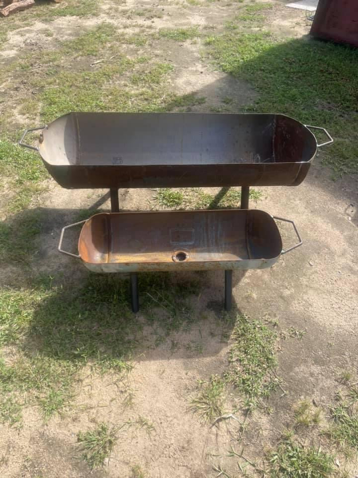 BEACH PIG FIRE PITS-Medium